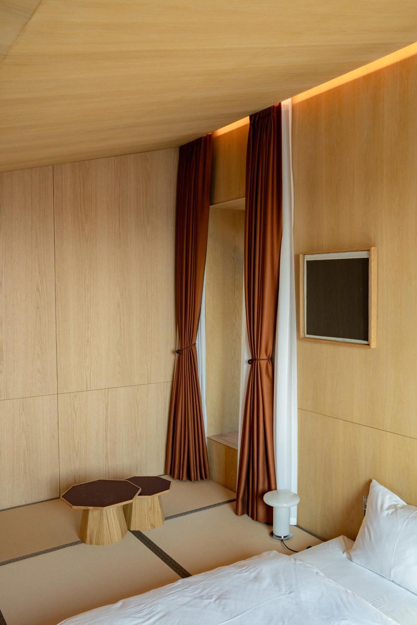 Pbr7 Hotel Unusual Stay Кьонджу Екстер'єр фото