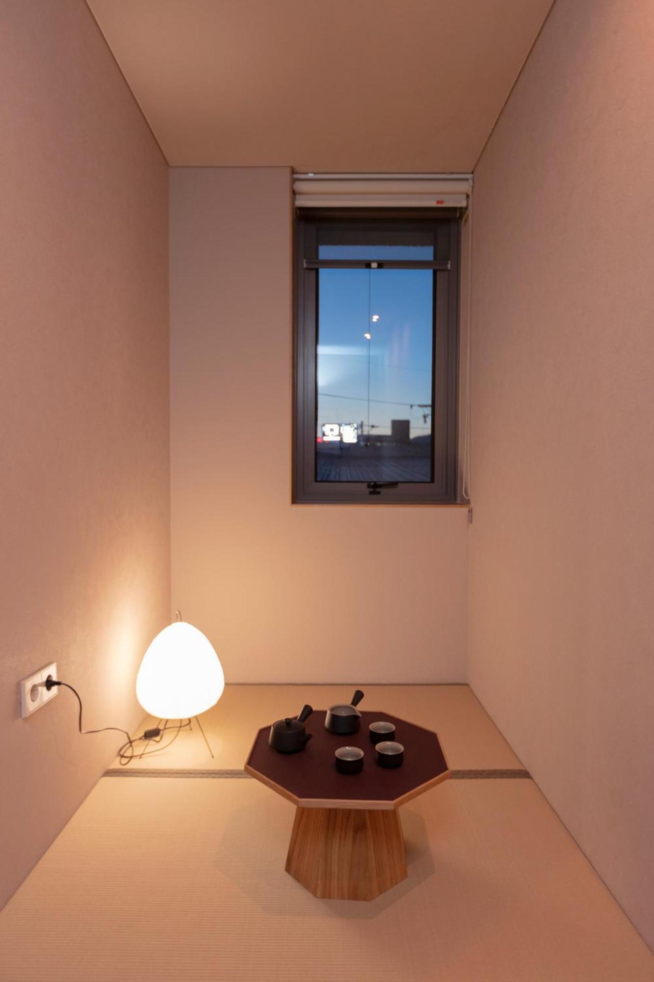 Pbr7 Hotel Unusual Stay Кьонджу Екстер'єр фото